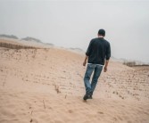 俞敏洪：东方甄选是火药桶 做新东方三十年从未如此煎熬！