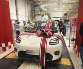 京东第一辆“国民好车” 埃安UT super今日下线 !