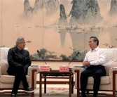 NVIDIA CEO黄仁勋奔波中美两国！为了AI 为了造福全人类!