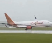 印尼一波音737客机险坠毁：机长极限操作救了100多条命!