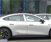 深蓝L06新车在4S店未提车就撞了 车主换车遭拒 ！