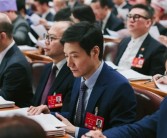 雷军：听完政府工作报告 我有三点感受！