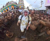 美国博主在印度体验泼粪节被吓到：直言不想有第二次！