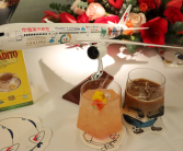 2万公里全球最长航线启航 飞26小时吃啥 飞机餐公布 !