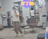 女子理发后扫付款码离开又取消支付 店主倍感懊恼！