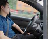 蔚来演示行业首个量产“紧急自主靠边停车“：高管疑内涵余承东！