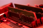 史上首次！DDR4内存疯狂涨价：已比DDR5贵了一倍！