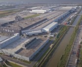 特斯拉上海超级工厂第300万辆整车下线：中国造供应全球半数市场!