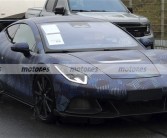 家族首款超跑！腾势Z现身纽博格林：宽体姿态、大尾翼！