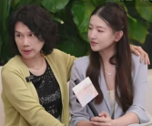 郎咸平评孟羽童：背靠大山不珍惜 现在的年轻人都很短视！