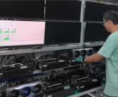 功耗600W的性能怪兽来了！RTX 5090首个实物图曝光 体积庞大！