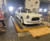 中国顶级豪车！3台红旗国礼首次批量出口阿联酋：用于礼宾接待！