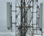 华为完成全球首个极简基站商用部署：功耗降35%、信号提升50% ！