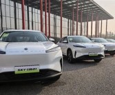 打破GPS严重依赖！全球首款独立北斗量产车风神SKY EV01交付 ！