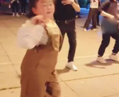 9岁女孩跳广场舞3年会跳300多首歌成领队 网友:这能力可以进国家队了吧!