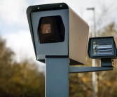 英国数千名司机被莫名罚款扣分 真相查明：摄像头故障 ！