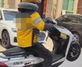 小伙1.9万元改装了一辆电动自行车：车速可飚至130公里/时！