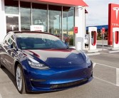 美国电动车补贴取消！特斯拉11月销量大跌 为4年来新低 ！