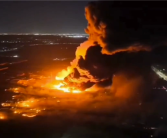 现场火光冲天 阿根廷一飞机坠毁爆炸：至少20人受伤 ！