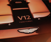 小排量不够高级！阿斯顿·马丁称将继续采用 V8、V12 发动机!