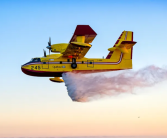 男子飞无人机撞坏CL-415消防飞机 被判坐牢14天赔110万元！