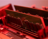 内存涨价刹不住车！三星、SK海力士四季度DRAM涨幅超预期 !