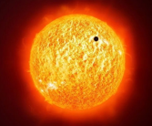 美国发布严重地磁暴预警：电网、卫星可能受影响！