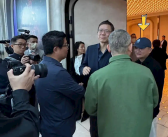 马云现身香港：参加一银行午宴 现场还有章泽天！