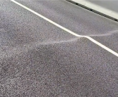 上海遭遇极端高温高架都热变形了 官方：铺装层受热膨胀、已抢修！