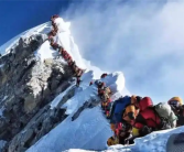 攀登珠峰成本又高了！尼泊尔计划每人收4000美元清理费 ！