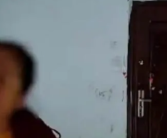 男子遭女邻居砸门咒骂近一年 到底什么仇什么怨？