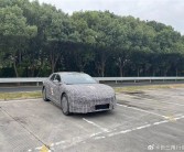 神秘新车现身高速服务区 知情人士称系阿维塔06猎装版 !