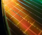美光DDR5内存升级1γnm工艺 首次EVU！轻松单条128GB 9200MHz！