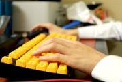外企坟墓！印度追罚三星5.2亿美元税款：韩国坐不住 这就是明抢！